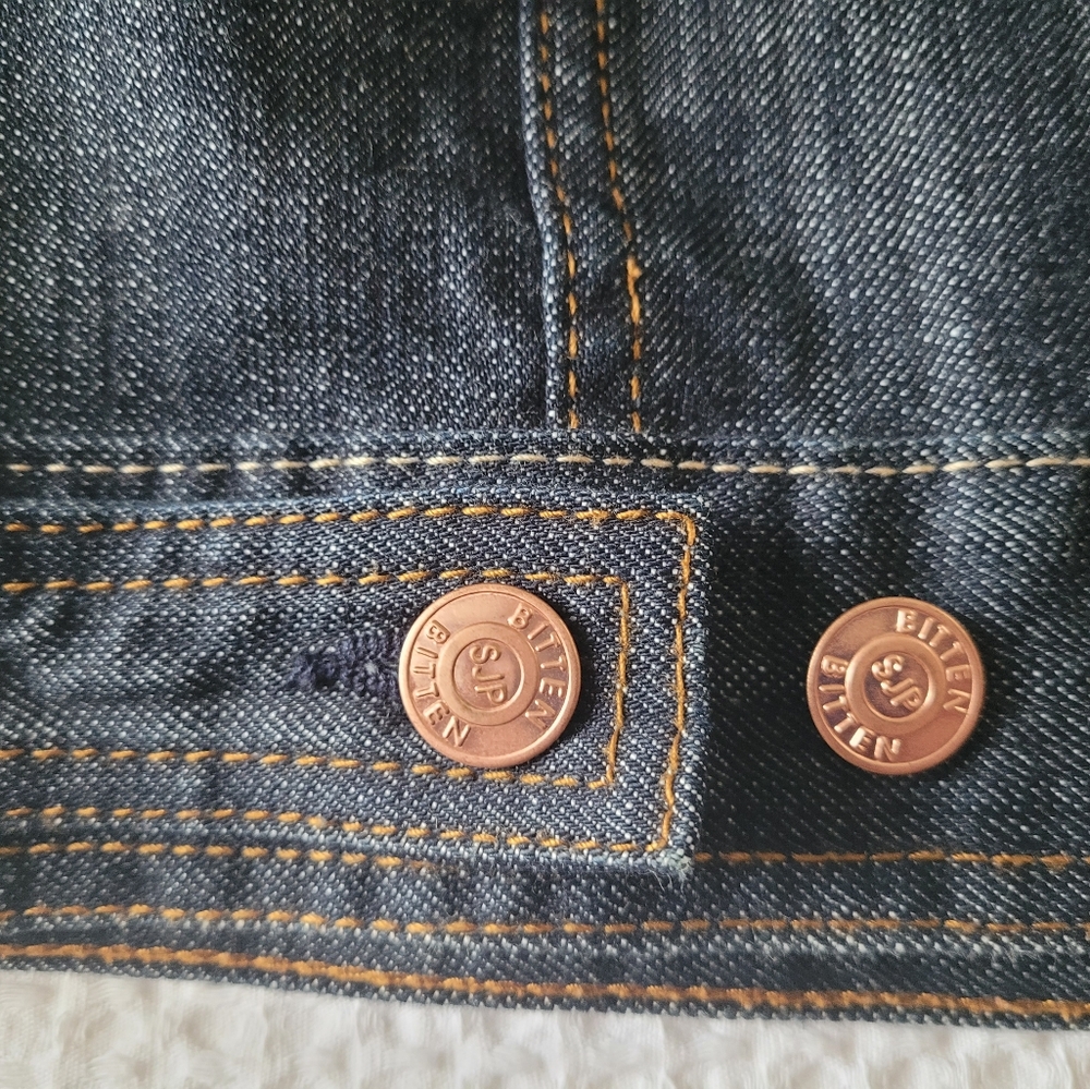 Bitten by Sarah Jessica Parker Denim Jacket with Copper Accents - Picture 5 of 5
